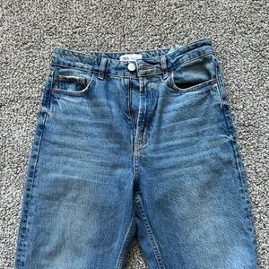 Zara High Rise Ankle Length Comfort Mom Fit Jeans